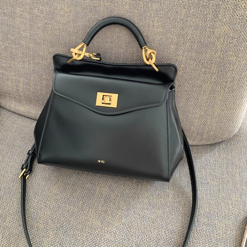 JW PEI Сумка-подушка, Сумка с  – обзор и цена Luxury Bags Affordable