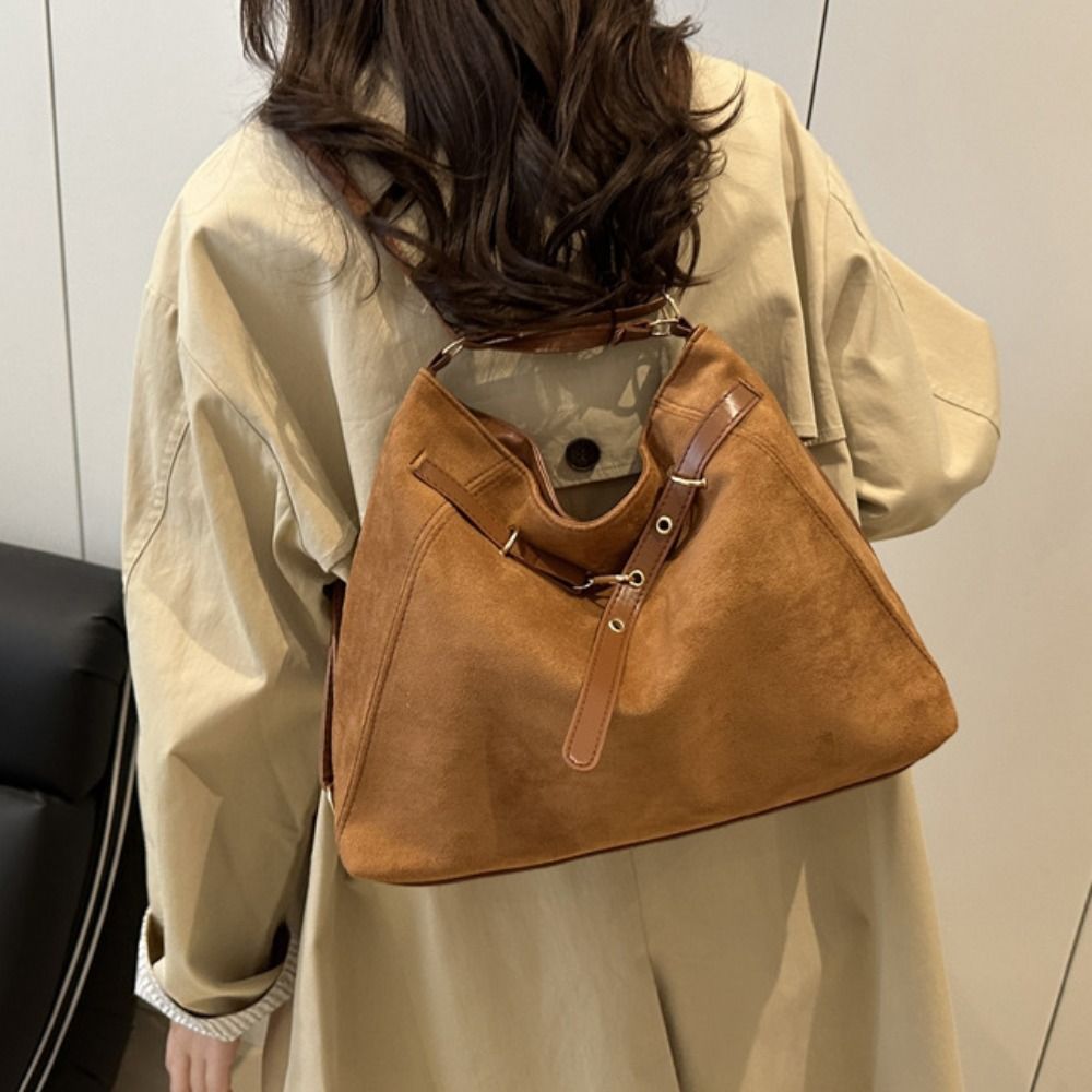 Модная вместительная сумка-тоу – обзор и цена Bucket Bag Suede