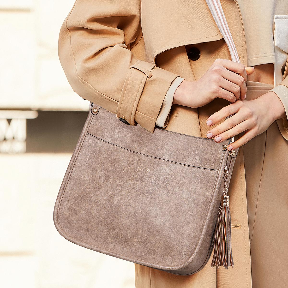 Bucket Bag Suede - Женская сумка-кроссбоди из искусственной замши –