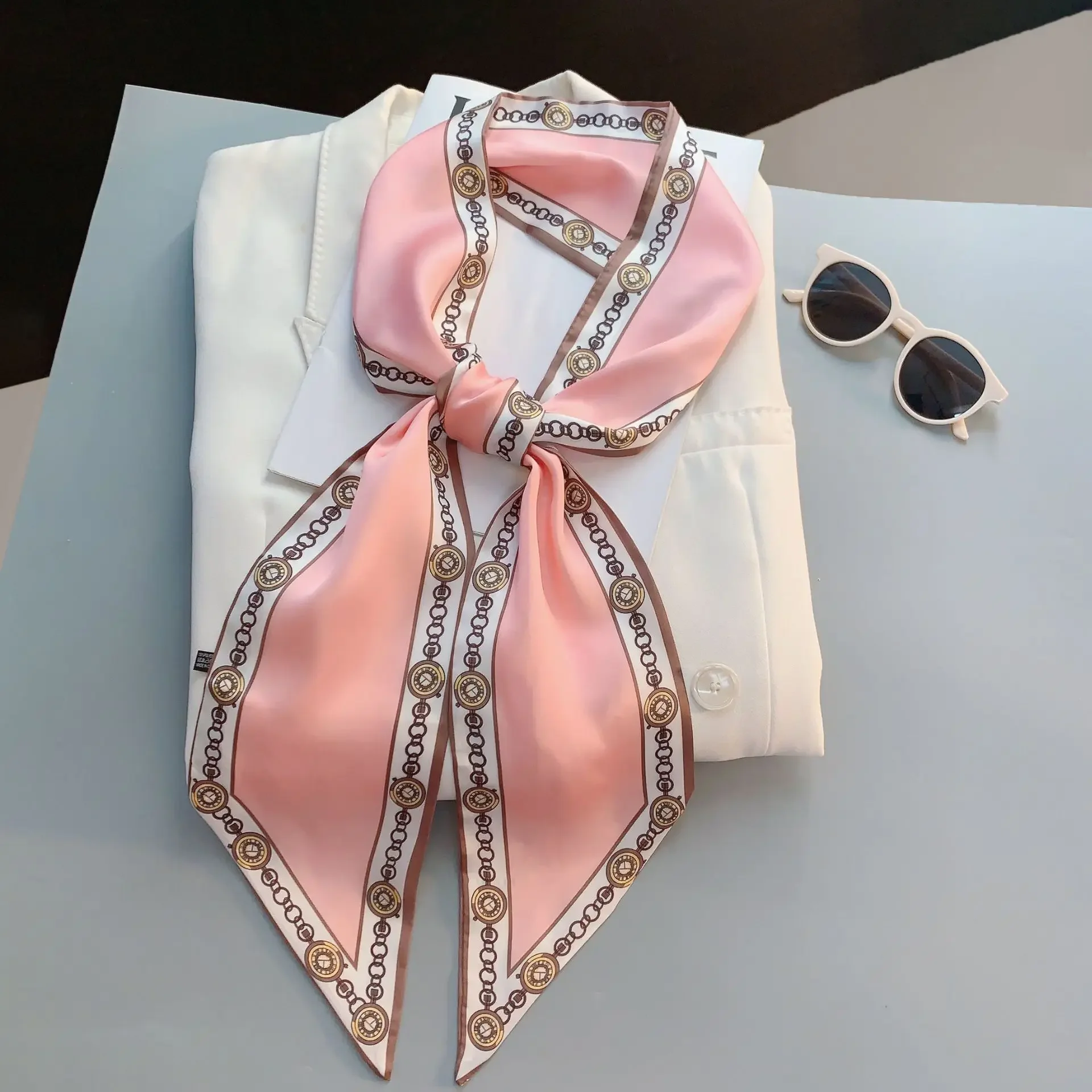 Дизайнерский узкий шарф с прин – обзор и цена Luxury Bags Made