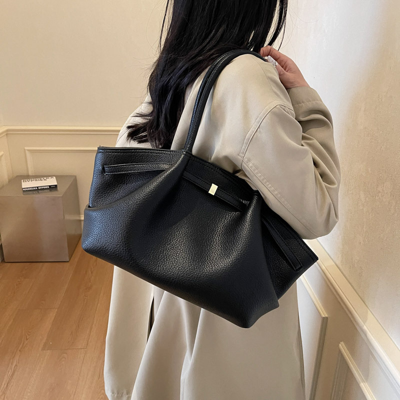 Бордовые женские сумки, роскош – обзор и цена Luxury Bags Made