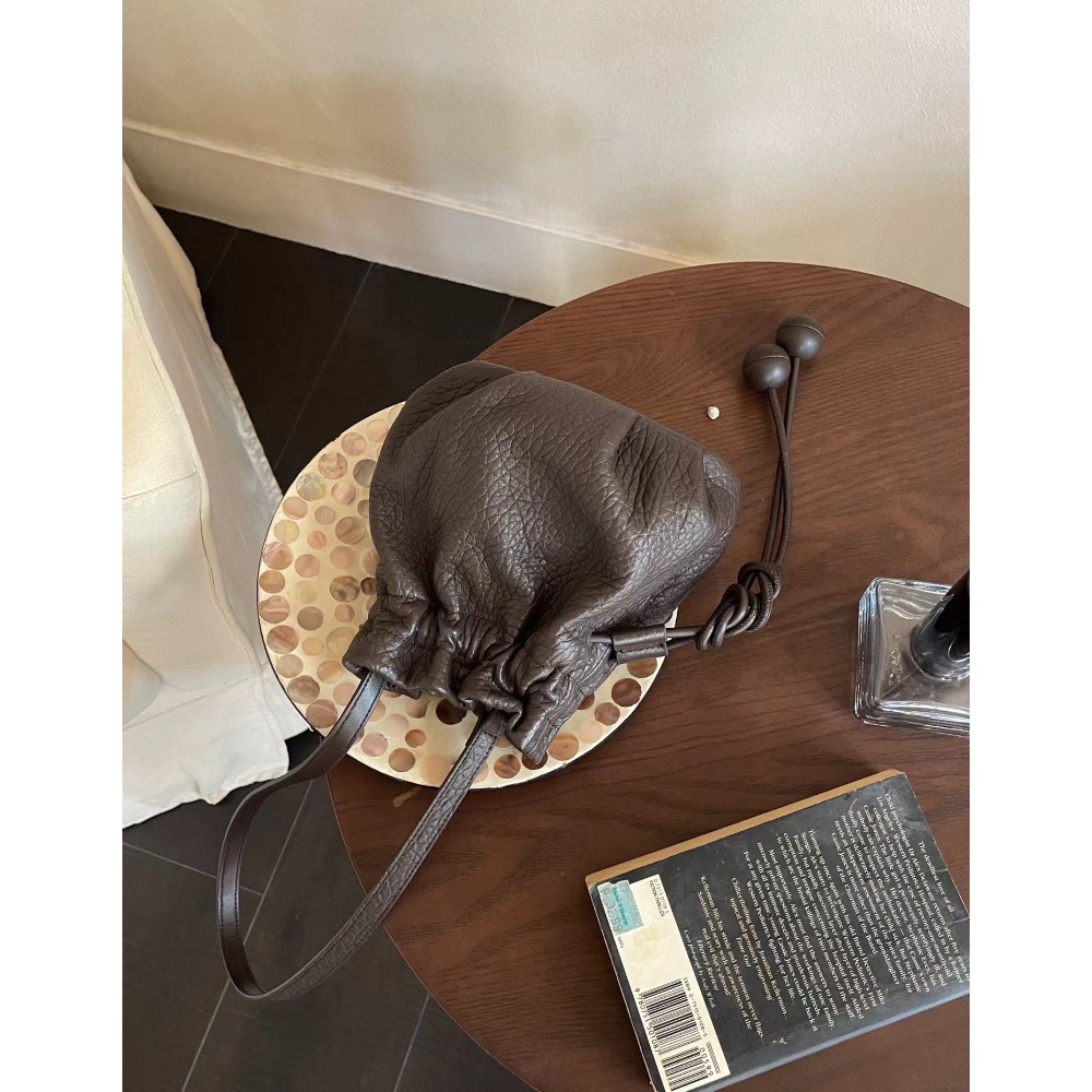 Винтажная женская сумка-мессен – обзор и цена Bucket Bag Suede